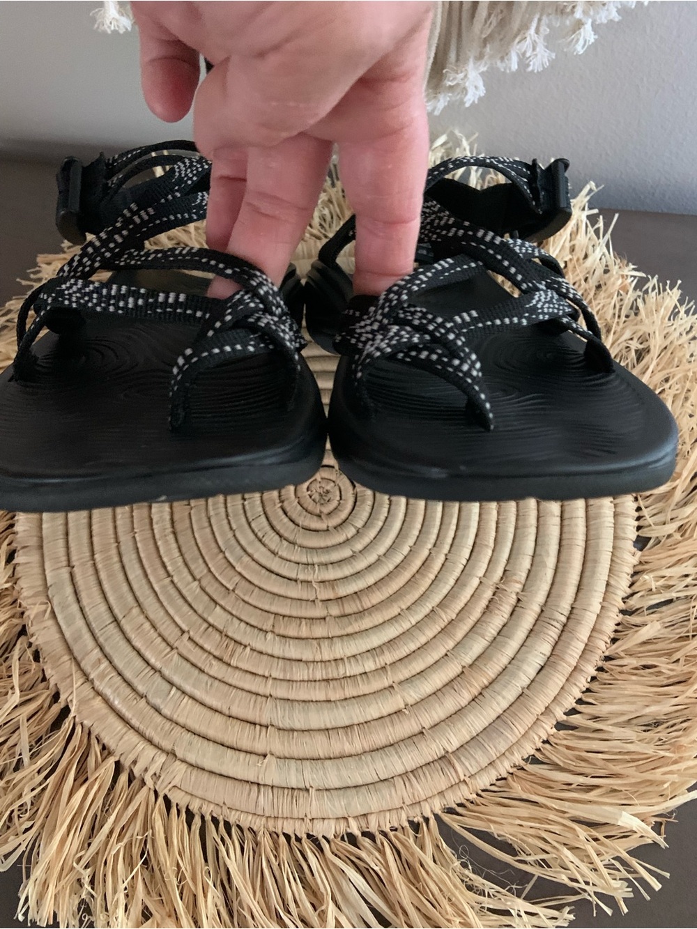 CHACO Women's Z/Volv X2 Sandals Black‎ White Size 7 - Picture 10 of 12